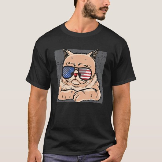 Kat Meowica vs vlag zonnebril voor de kattenkatten T-shirt (Voorkant)