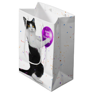 Kat met 80ste verjaardagsballon middelgrote cadeau medium cadeauzakje