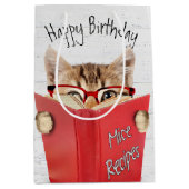 Kat met bril en rood boek medium cadeauzakje (Voorkant)