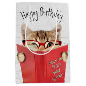 Kat met bril en rood boek medium cadeauzakje (Voorkant)