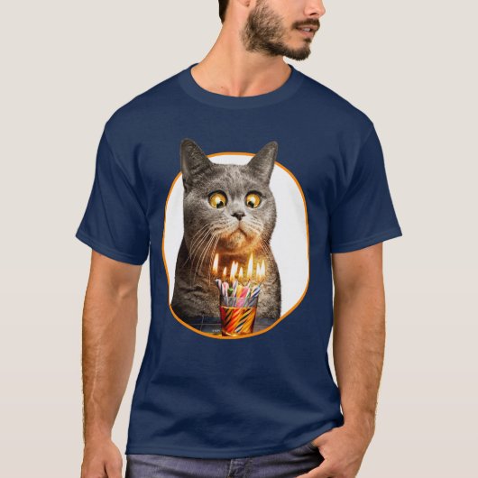 Kat met bruisend glas op de dag van de geboorte t-shirt (Voorkant)