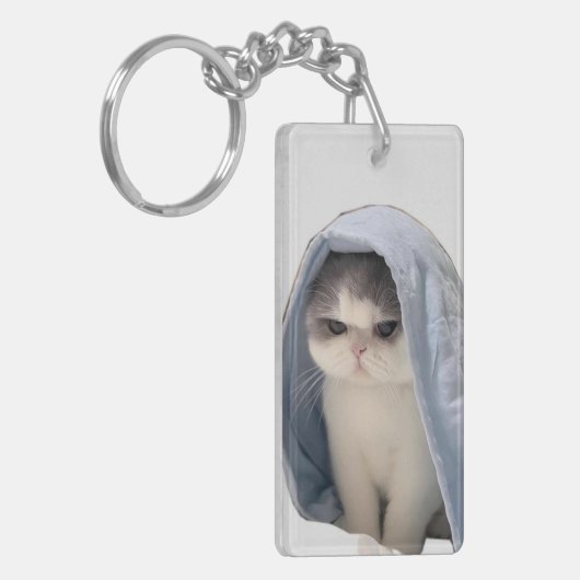 Kat met deken sleutelhanger (Voorkant Links)