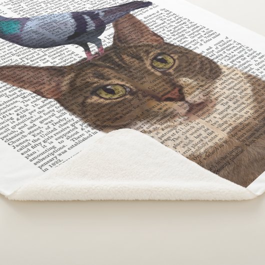 Kat met duif op kop sherpa deken (3/4)
