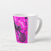 kat met een bal latte mok (Rechterhoek)