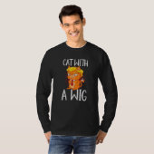 Kat met een pruik nep haar t-shirt (Voorkant volledig)