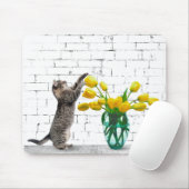 Kat met Gele Tulip Bouquet Mousepad Muismat (Met muis)
