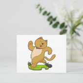 Kat met halsketting op loopband briefkaart (Staand voorkant)