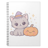 Kat met heks Pet en lachende pompoen Schattige Spo Notitieboek (Voorkant)