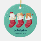 Kat met kerstmis Kat Snowy Winter Holiday Keramisch Ornament (Voorkant)