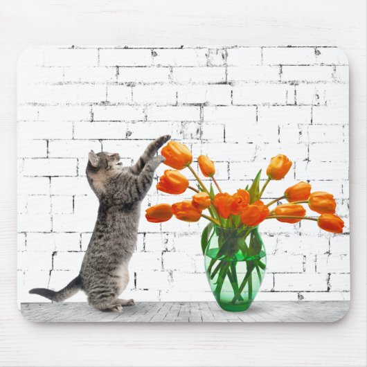 Kat met Oranje Tulip Bouquet Mousepad Muismat (Voorkant)