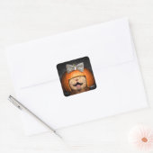 Kat met pompoenhaar vierkante sticker (Envelop)