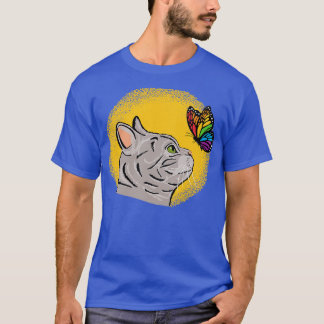 Kat met regenboogvlinder t-shirt