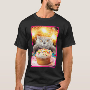 Kat met Sparkler Cupcake T-shirt