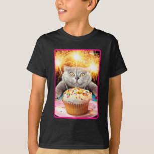 Kat met Sparkler Cupcake T-shirt