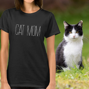 Kat Moeder Minimalistische Witte Typografie T-shirt