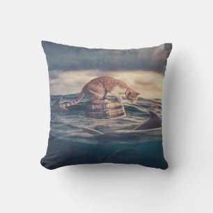 Kat Nap Droom of Nachtmerrie Buitenkussen