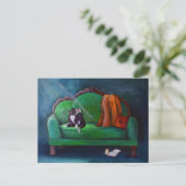 Kat op bank grappige speelse kunst briefkaart (Staand voorkant)