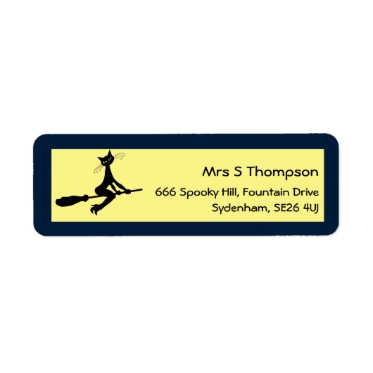 Kat op broomstick etiket (Voorkant)