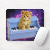 Kat op de blauwe piano muismat (Met muis)