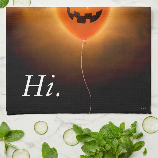 Kat op de Halloween-ballon Theedoek (Gevouwen)