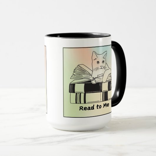 Kat op een boek mok (Voorkant rechts)