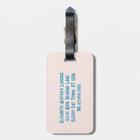 Kat op een Stack of Books Cute Personalized Litera Bagagelabel (Achterkant verticaal)