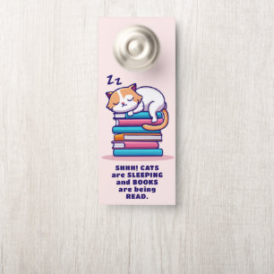 Kat op een Stack of Books Cute Personalized Litera Deurhanger