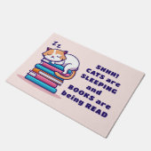 Kat op een Stack of Books Cute Personalized Litera Deurmat (Schuin)