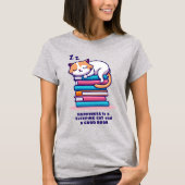 Kat op een Stack of Books Cute Personalized Litera T-shirt (Voorkant)