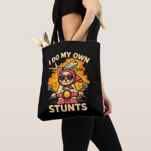 Kat op scooter Ik doe mijn eigen stunts Tote Bag