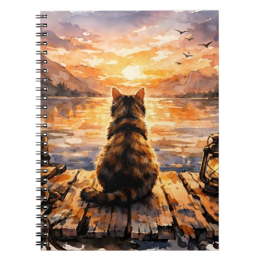 Kat op steiger bij zonsondergang notitieboek (Voorkant)