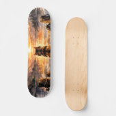Kat op steiger bij zonsondergang persoonlijk skateboard (Voorkant)