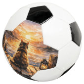 Kat op steiger bij zonsondergang voetbal (Drie kwart)