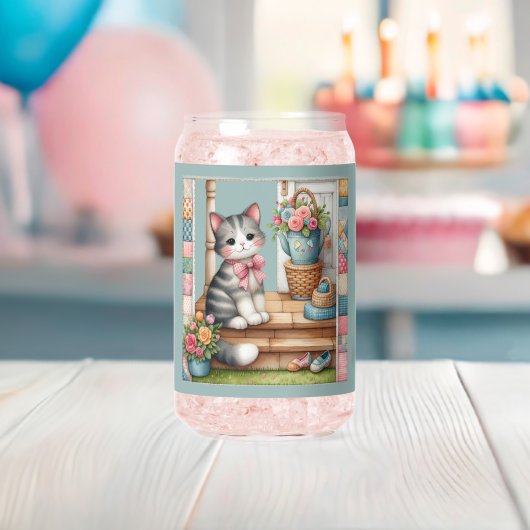 Kat op veranda met bloemenpatchwork scène blikvorm glas (Insitu (Baby Shower))