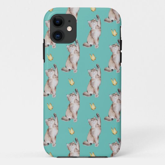 Kat reikt naar gele vlinder op licht turquoise Case-Mate iPhone case (Achterkant)