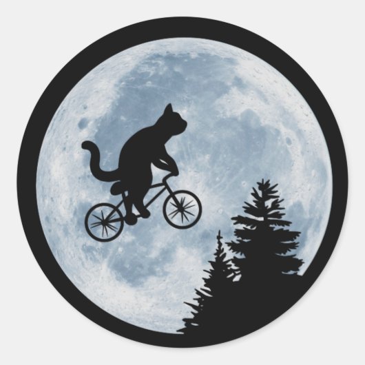 Kat rijdt fietsen op de achtergrond van de maan. ronde sticker (Voorkant)