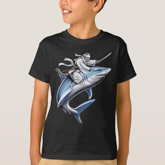 Kat Samurai Ninja Riding Shark T-shirt (Voorkant)