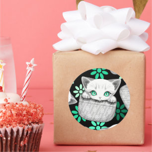 Kat Schattige en speels piekend uit een broekzak Ronde Sticker