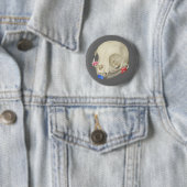 Kat schedel met flora ronde button 5,7 cm (In situ)