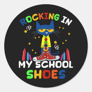 Kat schommelt in mijn school schoenen terug naar s ronde sticker