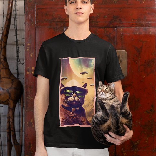 Kat selfie ufo t-shirt