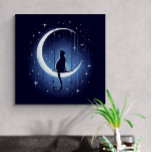 Kat silhouet swingen van de halve maan canvas afdruk<br><div class="desc">Extra Large (101.60cm x 101.60cm) Canvas kunst aan de muur. Een kat zit op de halve maan omringd door sterren in de prachtige middernachtblauwe hemel.</div>