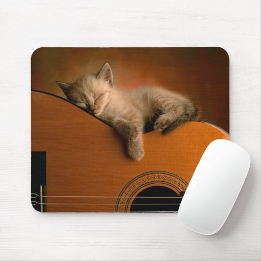 Kat Slaapend op Guitar Mousepad Muismat (Met muis)