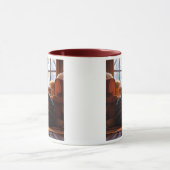 Kat slaapt bij het vuur in een houten chalet. mok (Midden)