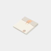Kat speelt met een bal post-it® notes (Schuin)
