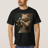 Kat speelt op de trompet. t-shirt (Voorkant)