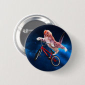 Kat springt op een fiets ronde button 5,7 cm (Voorkant /achterkant)
