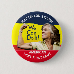Kat Taylor Steyer voor First Lady Ronde Button 5,7 Cm