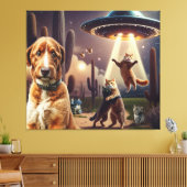 Kat UFO Ontvoering w / Bezorgde Hond op Voorgrond Canvas Afdruk (Insitu (Woonkamer))