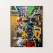 Kat verstoort voetbalavond legpuzzel (Verticaal)